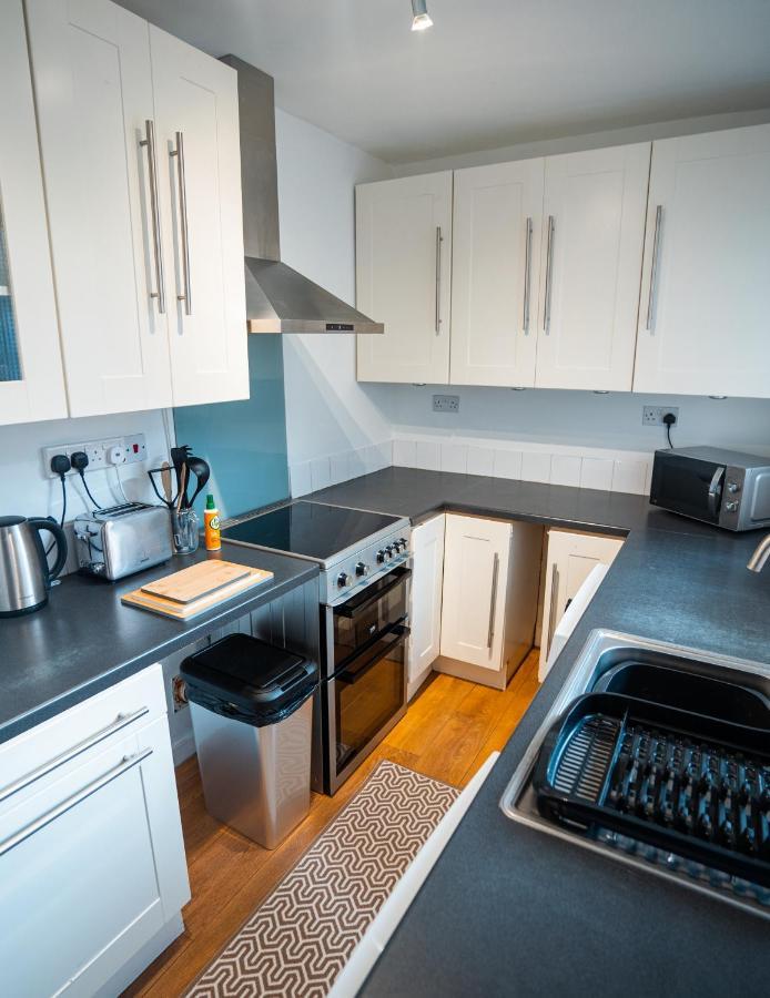 Comfortable House In Nuneaton Sleeps5 Free Parking Good Amenites Eksteriør bilde