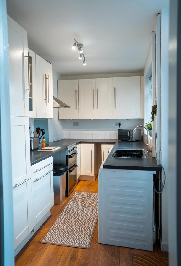 Comfortable House In Nuneaton Sleeps5 Free Parking Good Amenites Eksteriør bilde